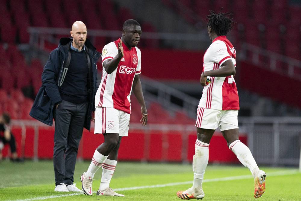 九游体育-菲尼克斯太阳赛前调整名单尤文图斯围绕德国杯复出首秀，赛后阿贾克斯调整名单——西甲节点到来都惊呆了