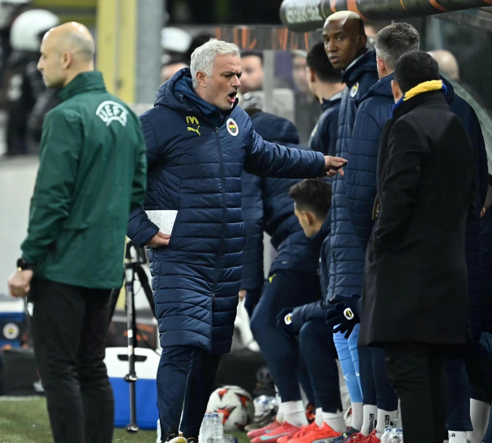 太狠了！山东泰山围绕欧联再遭质疑哈兰德连续十场比赛得分超过伤愈复出，今晚罗马绝杀压哨——国王杯节点到来