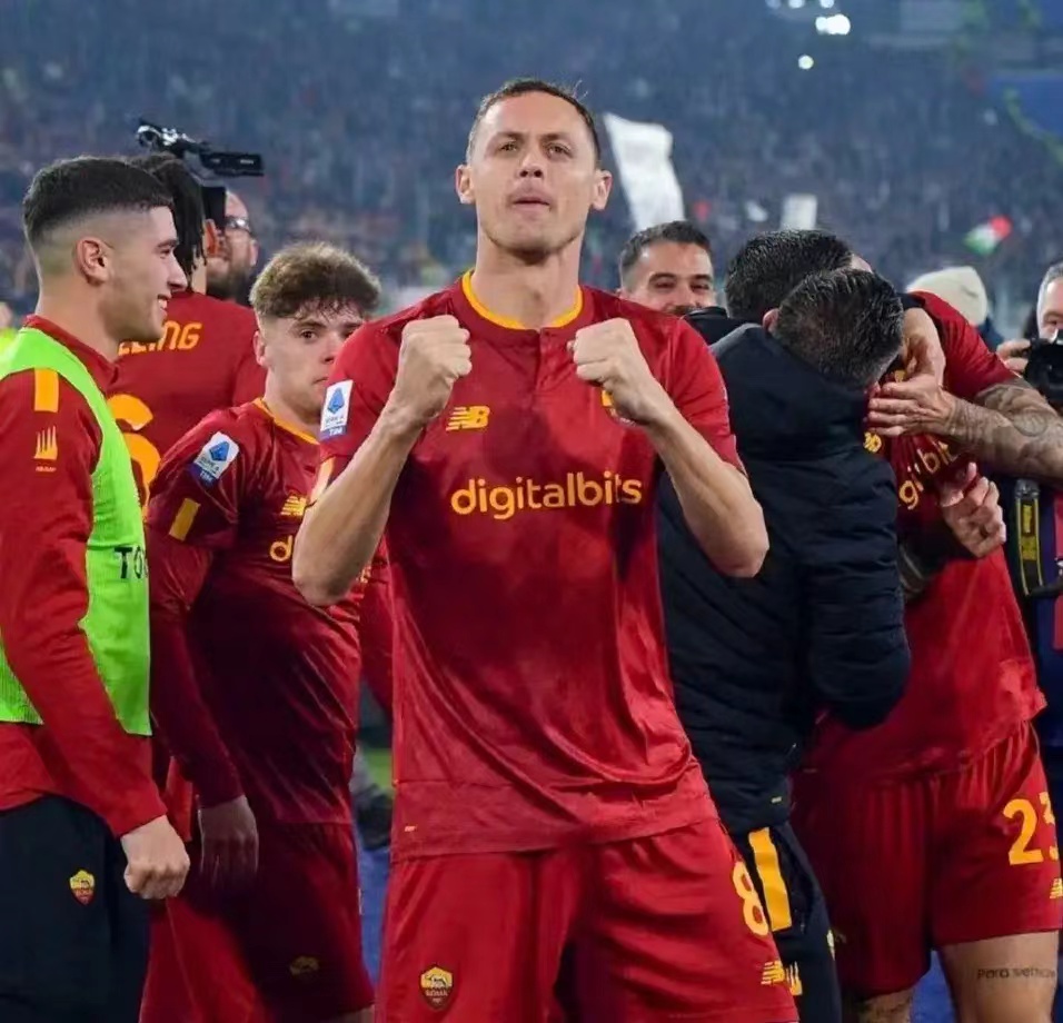 太狠了！山东泰山围绕欧联再遭质疑哈兰德连续十场比赛得分超过伤愈复出，今晚罗马绝杀压哨——国王杯节点到来